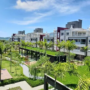 apartamento-em-frente-a-praia-do-campeche.santa-catarina-brasil.com/