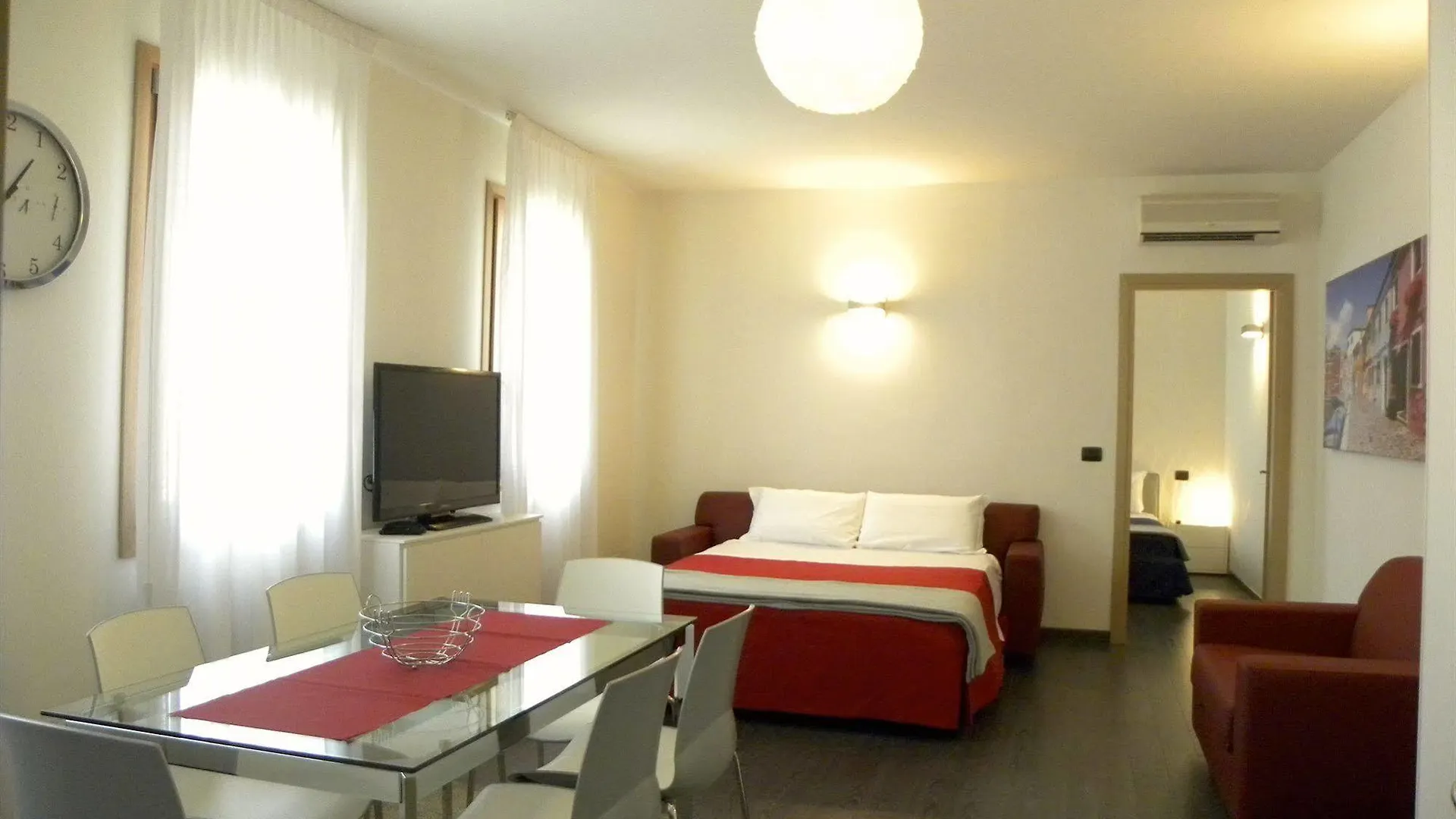 Venice Apartments Dante Mestre 0*,  Italy